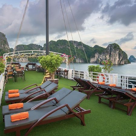 Отель Renea Cruises Halong Халонг Экстерьер фото
