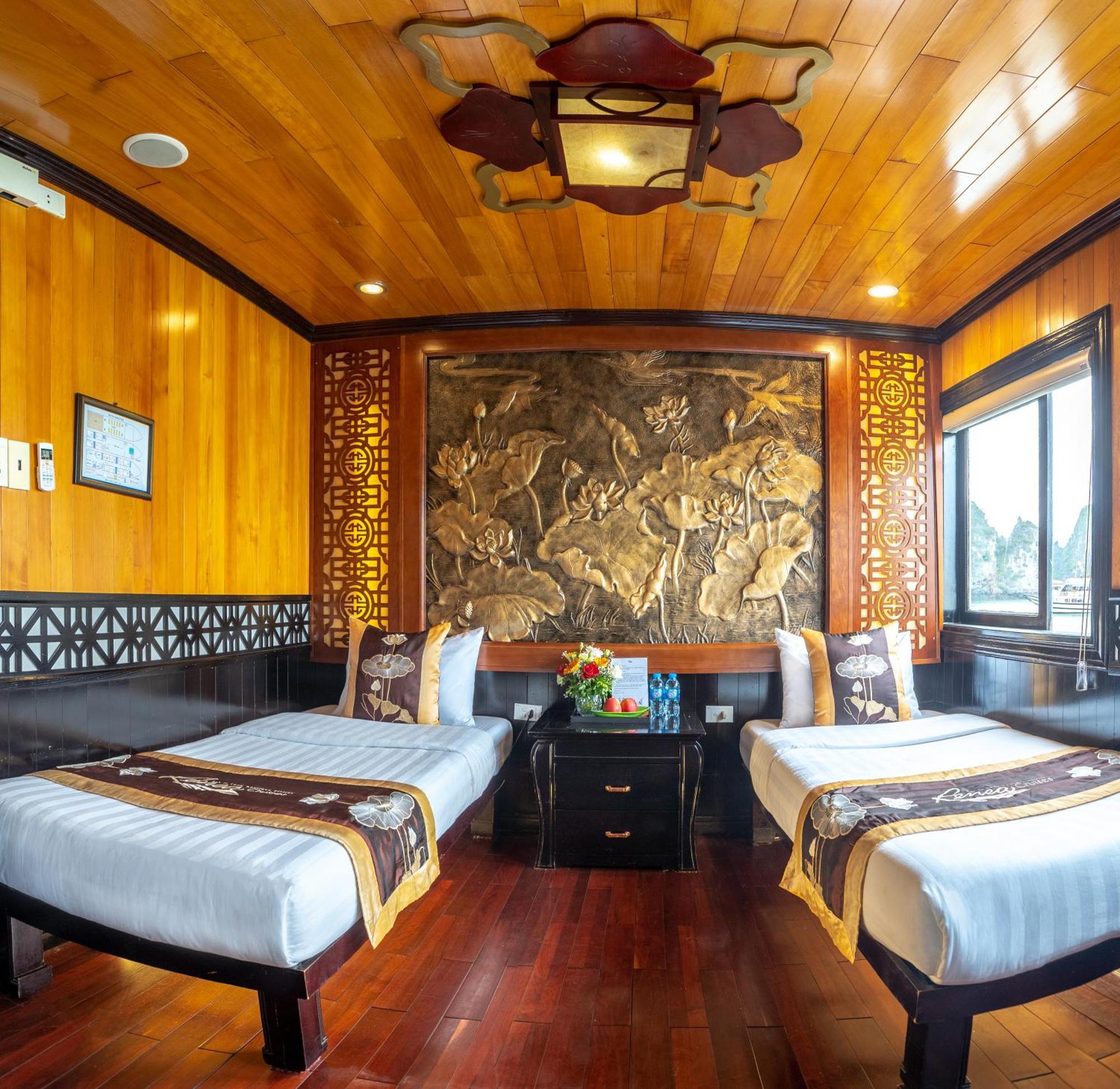 Отель Renea Cruises Halong Халонг Экстерьер фото