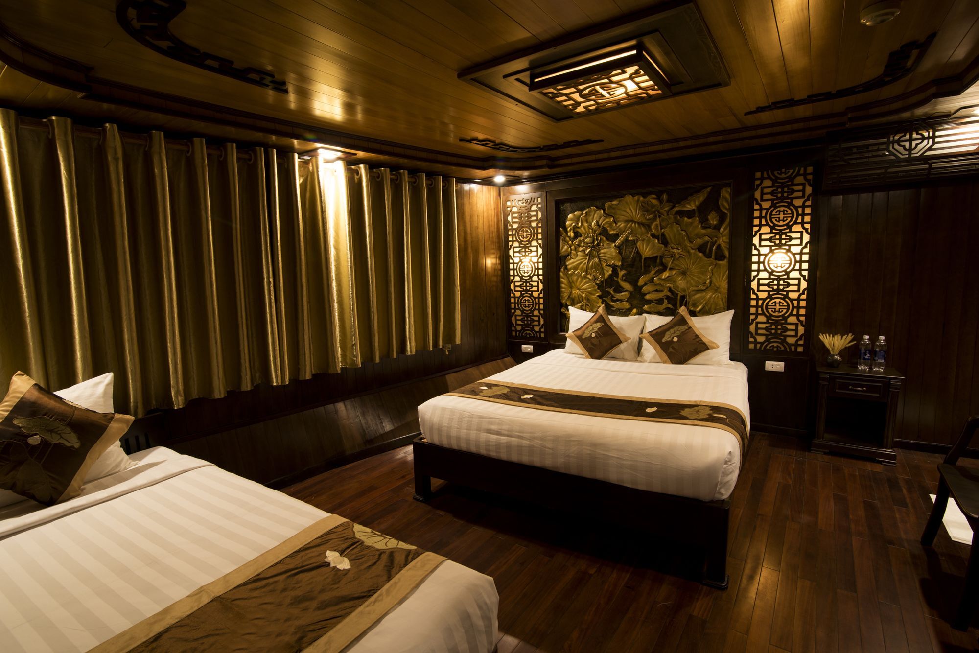 Отель Renea Cruises Halong Халонг Экстерьер фото